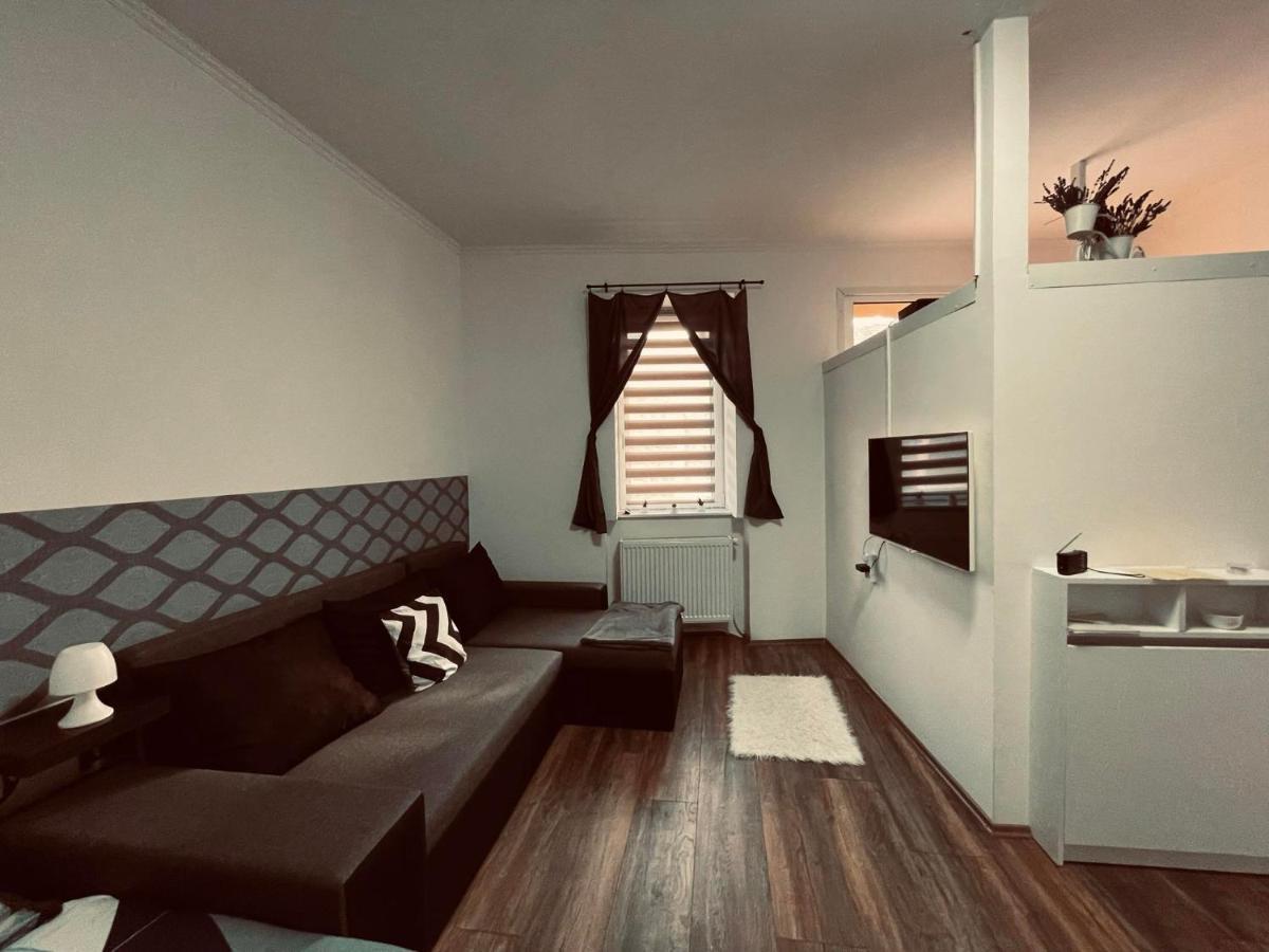 Mazli Vendeghaz Hotel Sátoraljaújhely Buitenkant foto