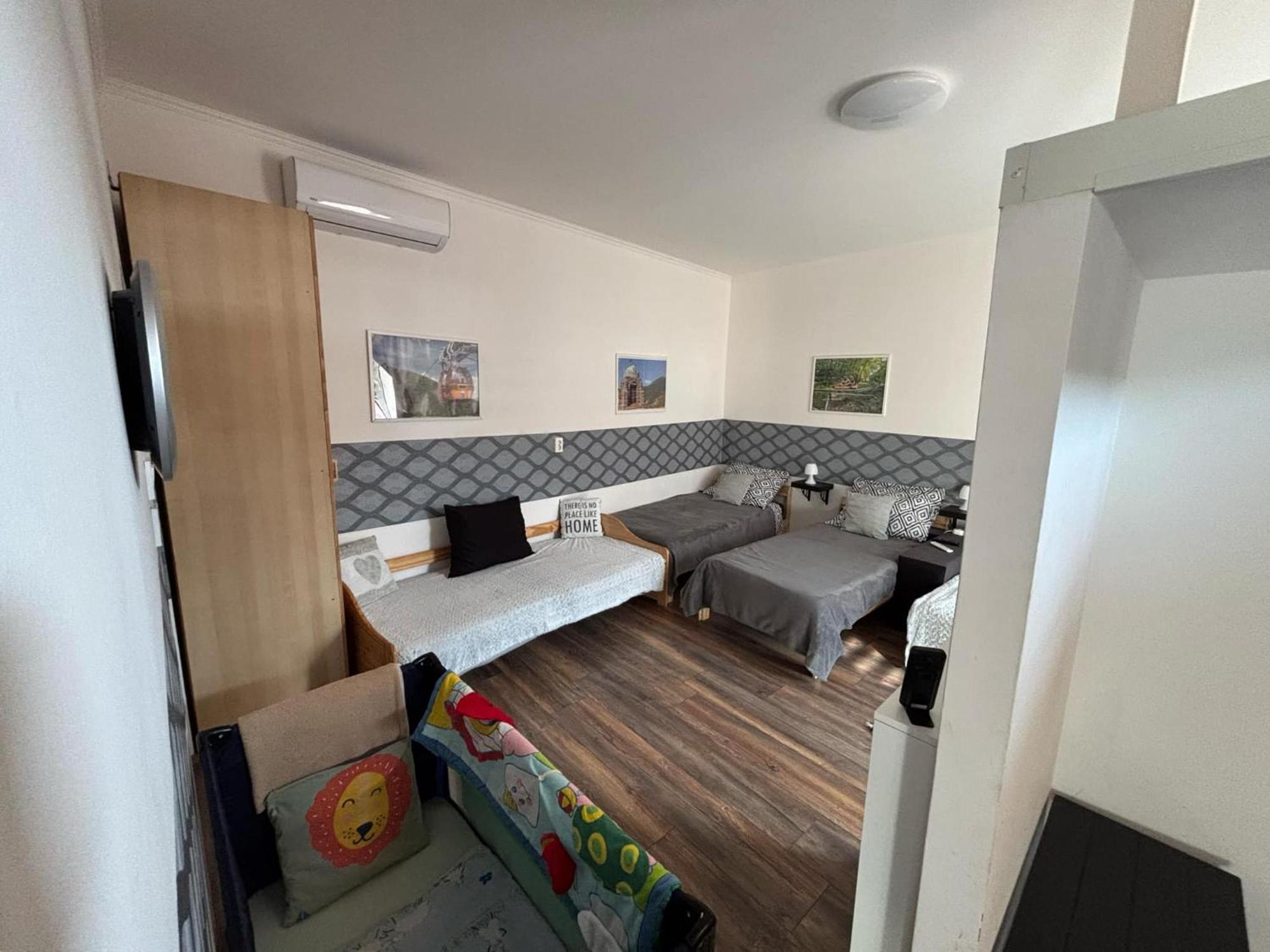 Mazli Vendeghaz Hotel Sátoraljaújhely Buitenkant foto